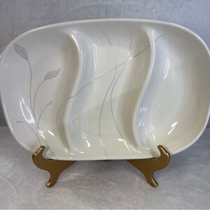 Light Gray Etched Calla Lily Linea Pfaltzgraff 3 Part Off White Serving Tray